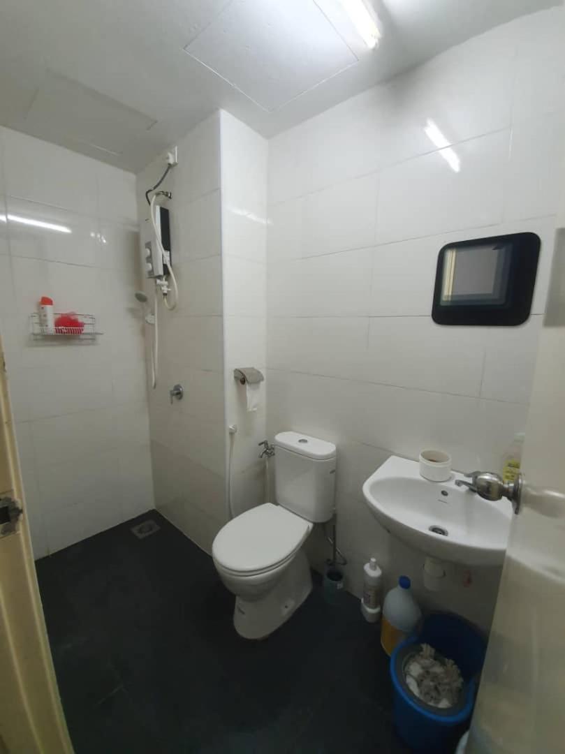 Vista Alam Serviced Apartment Near Idcc Sacc Pkns Uitm Msu Avisena Shah Alam Extérieur photo