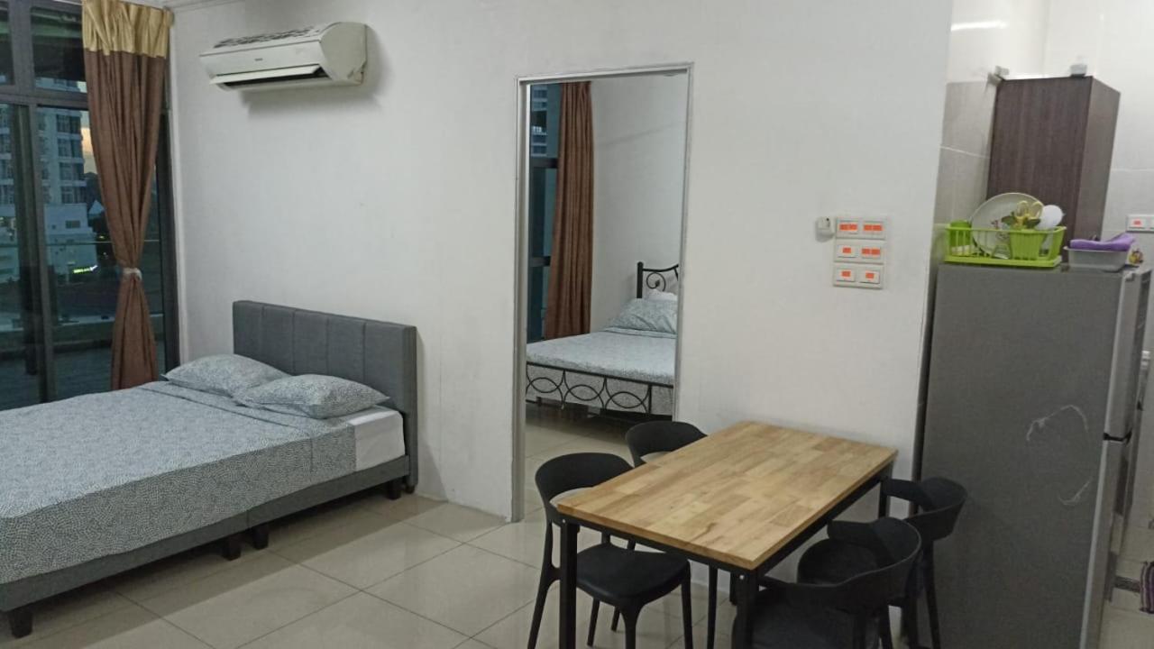 Vista Alam Serviced Apartment Near Idcc Sacc Pkns Uitm Msu Avisena Shah Alam Extérieur photo