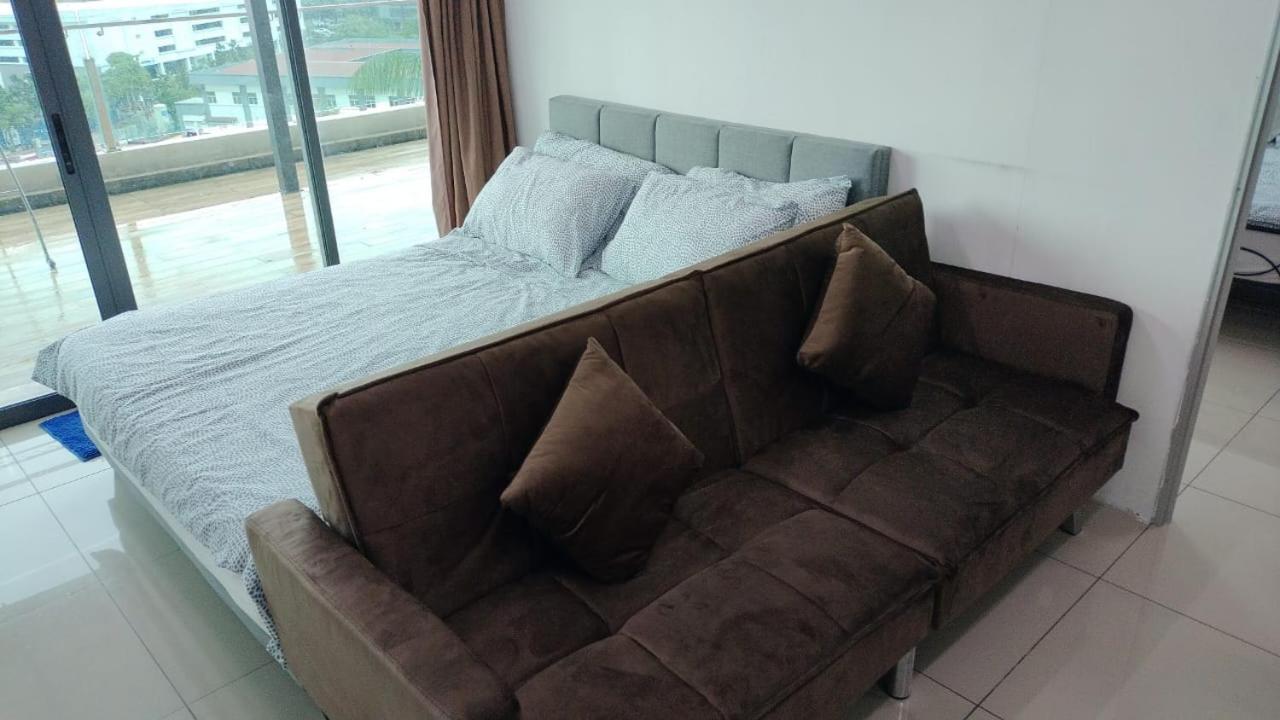 Vista Alam Serviced Apartment Near Idcc Sacc Pkns Uitm Msu Avisena Shah Alam Extérieur photo